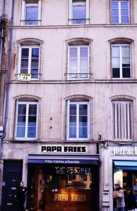 Nancy Hypercentre 25 Rue Saint Georges, 2E Etage Apartment Ngoại thất bức ảnh